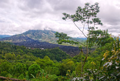 Blick auf den Vulkan Batur